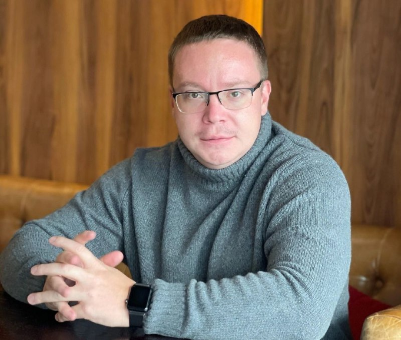 Хиромант Иван Громов