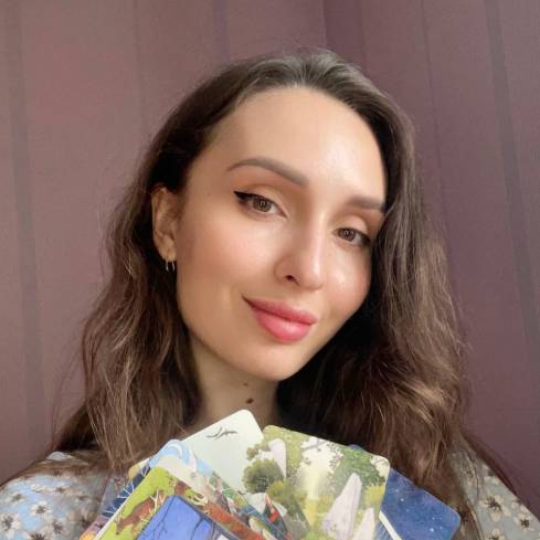 Эллина Гулий